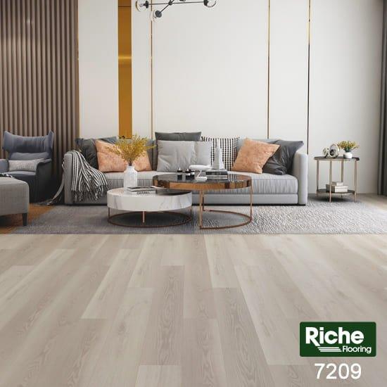 7209 - Riche Vinyl 9mm Vancouver Collection