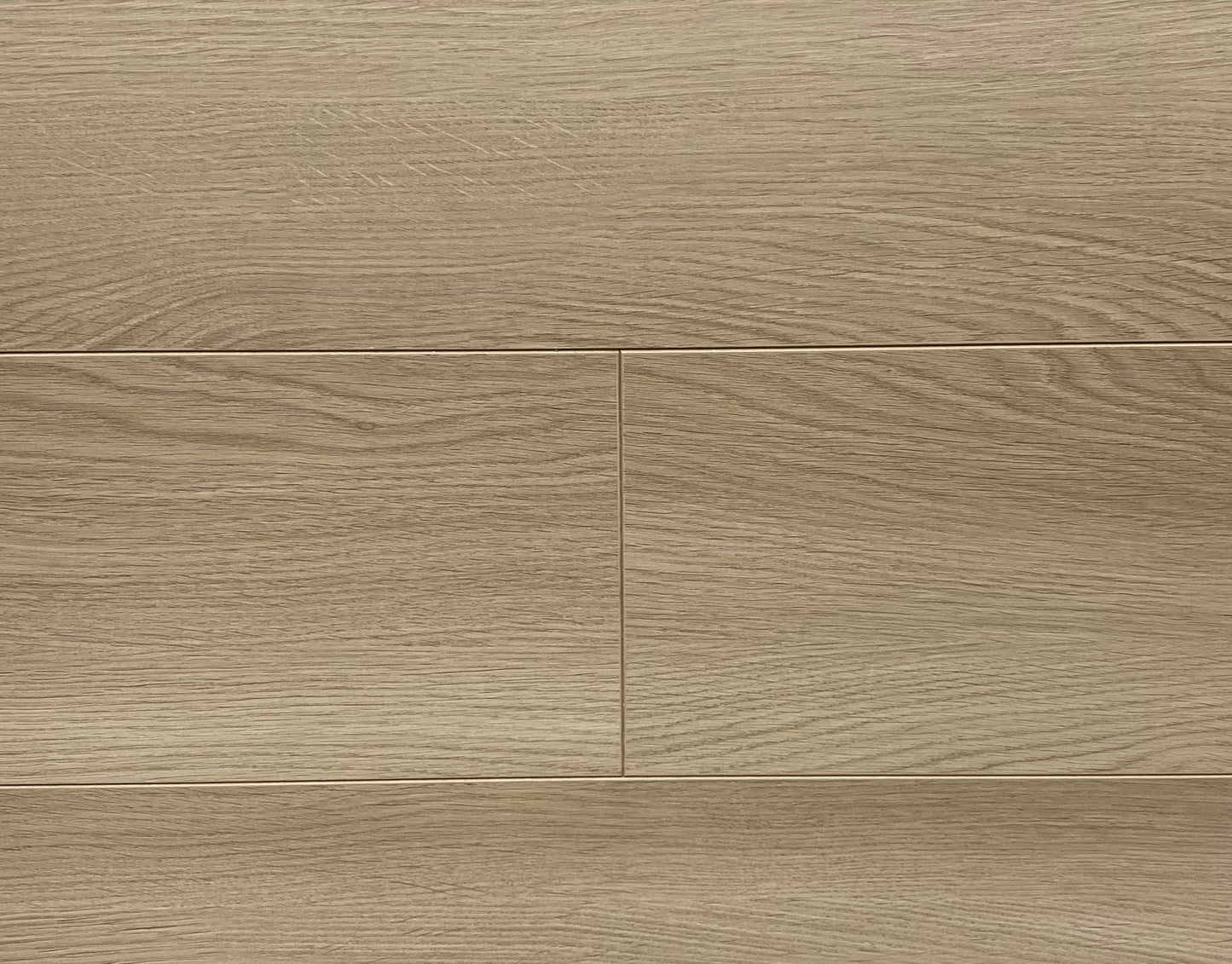 1076 - Golden Choice 12mm Laminate