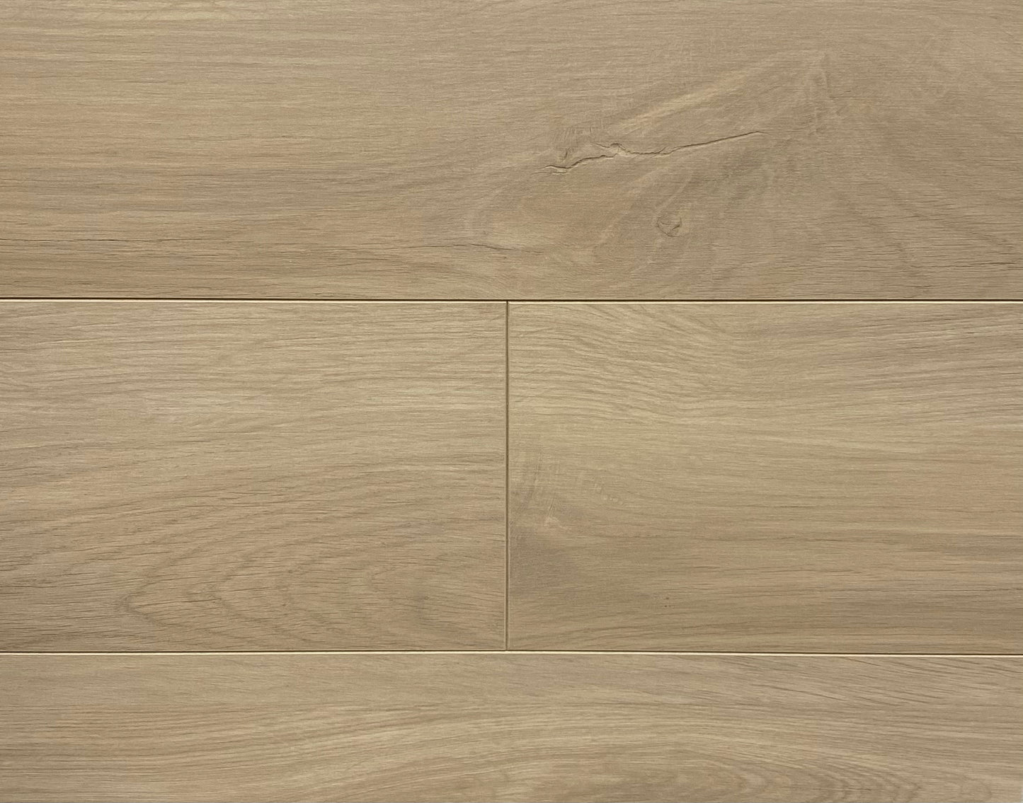 1077 - Golden Choice 12mm Laminate
