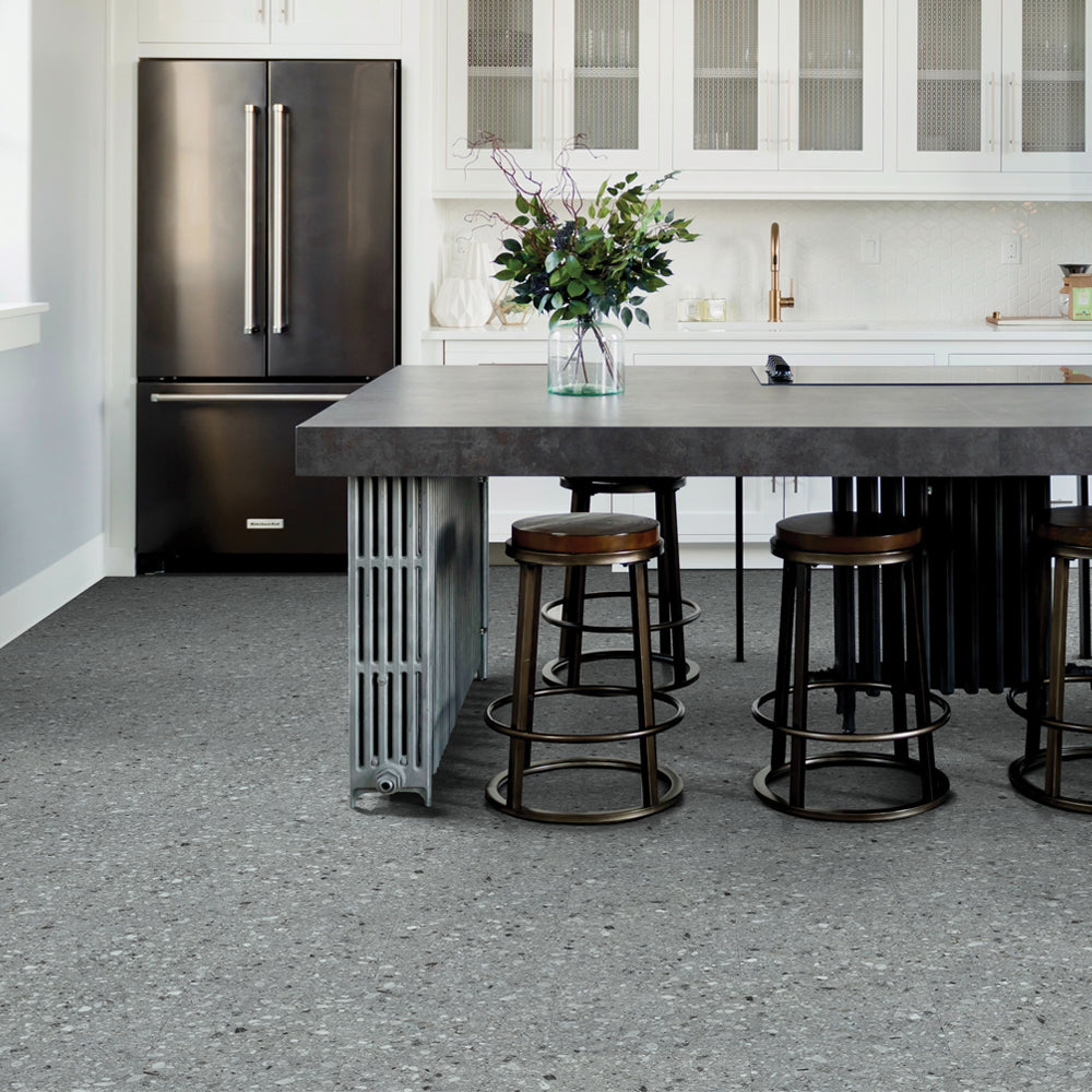 Kahlo 2218 Vinyl Tile – Beaulieu Canada Fresque Collection