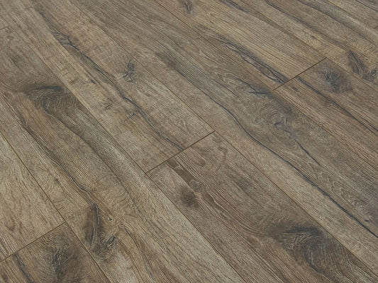 TF6005-F Ashford - Toucan Flooring 12mm Laminate Water Resistance